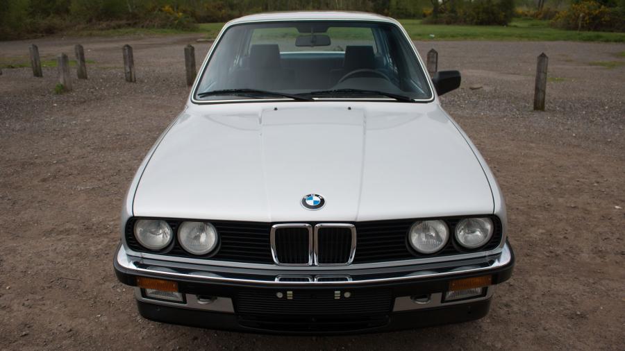  BMW 325iX Sedan (E30) 1986 года  (EU) (фото 17 из 25)